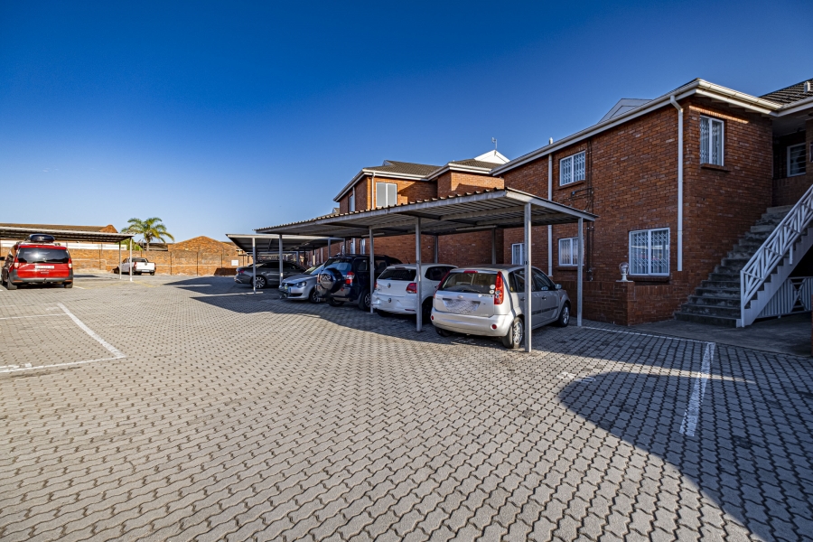 To Let 1 Bedroom Property for Rent in South End Eastern Cape